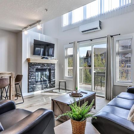 Charming 1 Bdrm Plus Loft With Views Managed By Little Sister Getaways Canmore Exterior photo